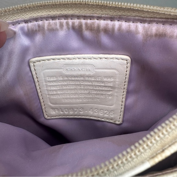 Coach signature stripe vintage cream coated canvas Crossbody purse/bag - Picture 5 of 6